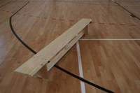 Švédská lavička tělocvičná s kladinkou, délka 1,9 m, lakovaná, hranol na žebřinu
